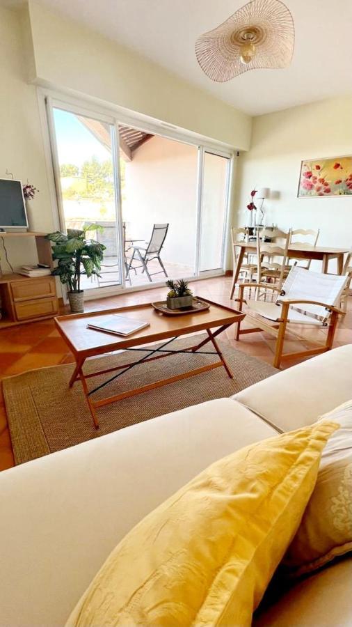 Hameau Des Amandiers Vue Mer - Piscine, Golf Et Tennis Prive Saint-Cyr-sur-Mer Luaran gambar